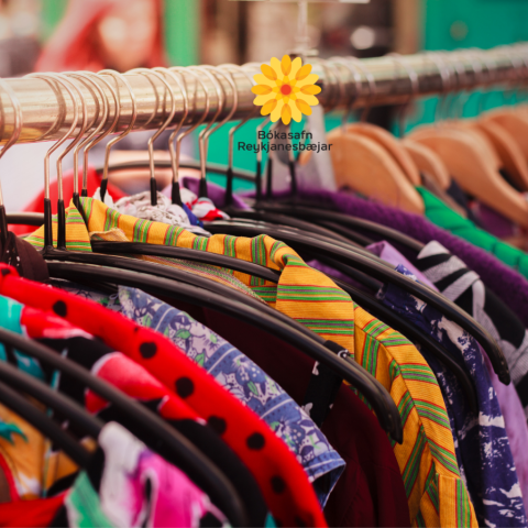 Búningaslá - skiptimarkaður fyrir búninga