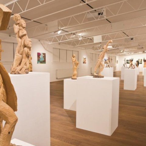 SÖGUR ÚR SAFNASAFNI