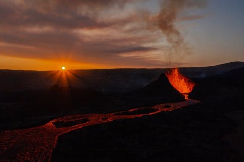 Eldur á Reykjanesskaga