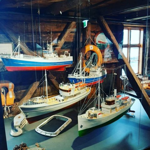 Fast þeir sóttu sjóinn - Bátasafn Gríms Karlssonar