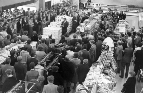 Opnun sýningarinnar Kaupfélag Suðurnesja 75 ára