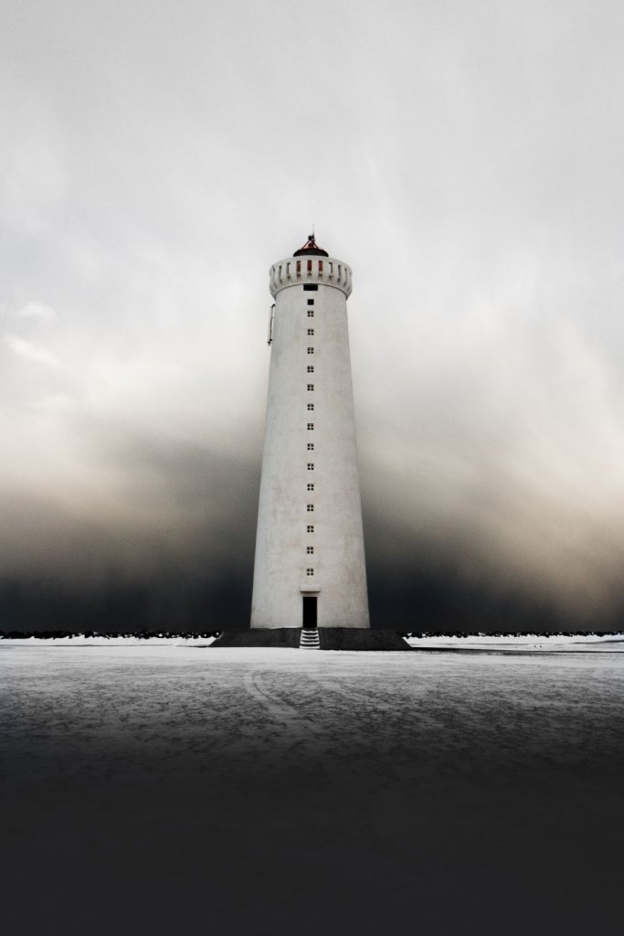 Lighthouse in the storm, photographer Sigurþór Sumarliðason. Received second place in the people‘s choice competition.