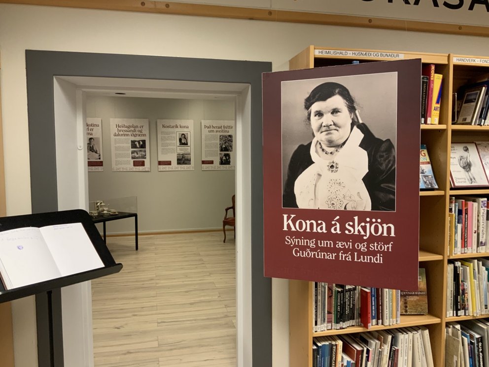 Sýning opnuð um ævi og störf Guðrúnar frá Lundi